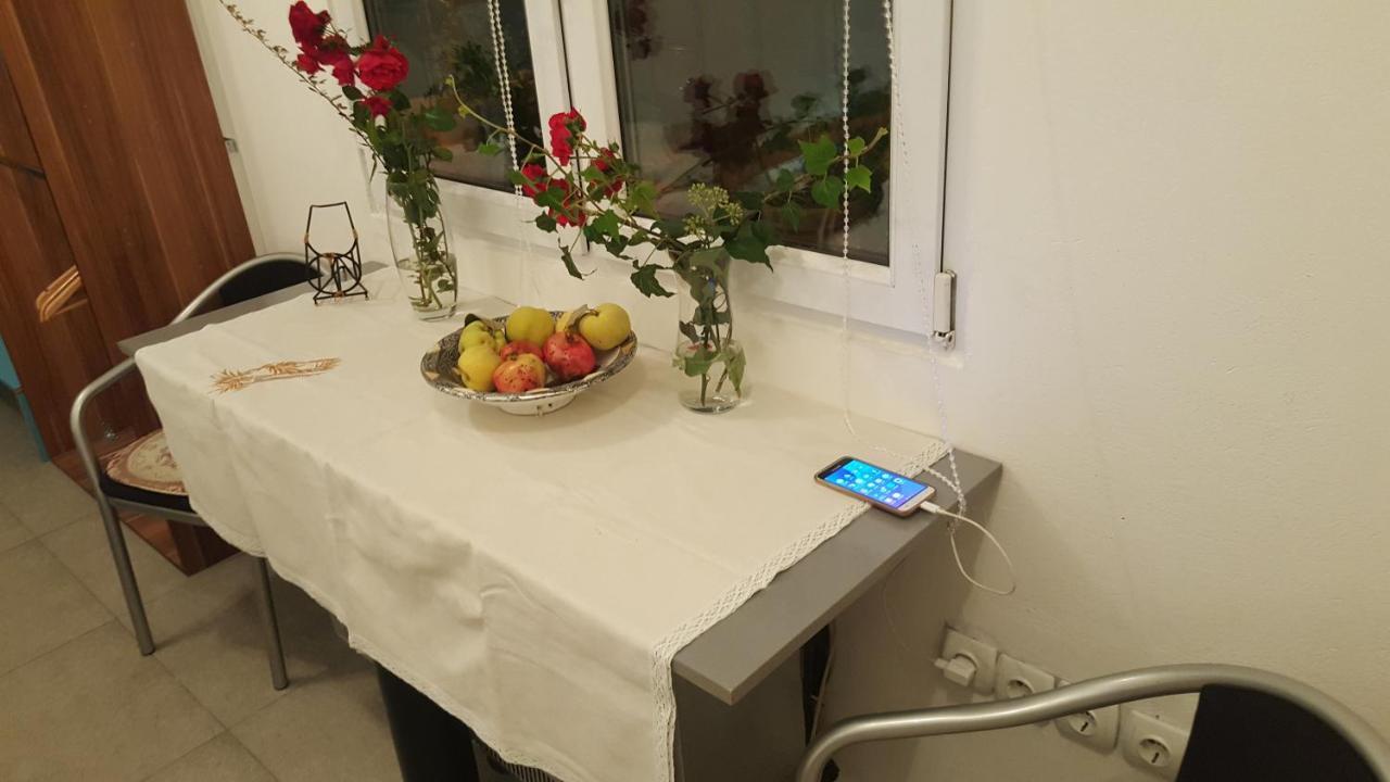 Green Point Apartments Dusanovac Bagian luar foto